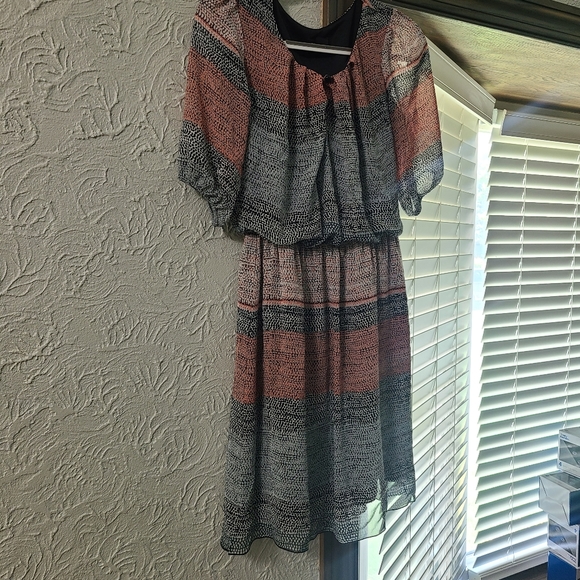 Enfocus Studio Red and Black Ombre Dress - Picture 6 of 7